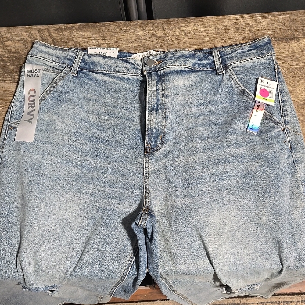 Curvy Light Blue Denim Shorts